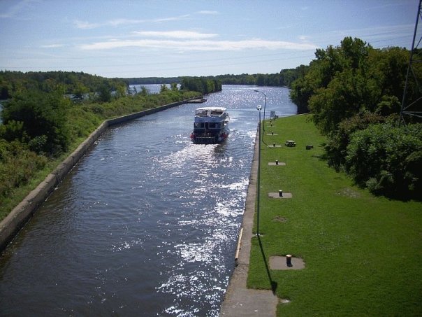 Traversing the Erie Canal Locks