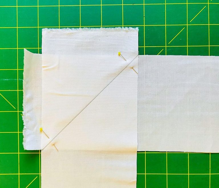 How to miter the seam of two strips of fabric so the join is less ...