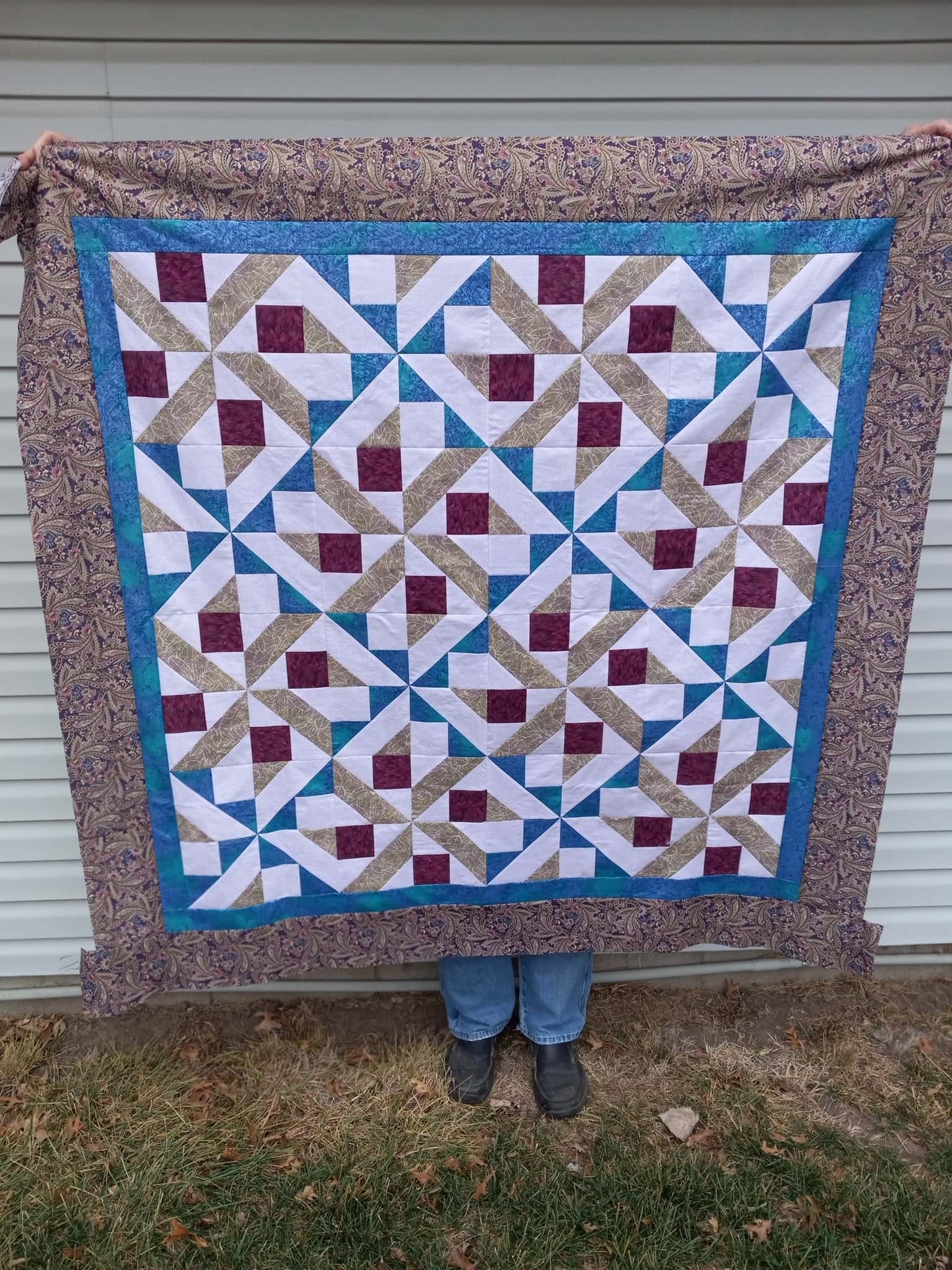 Winter Walk Quilt Made by Connie