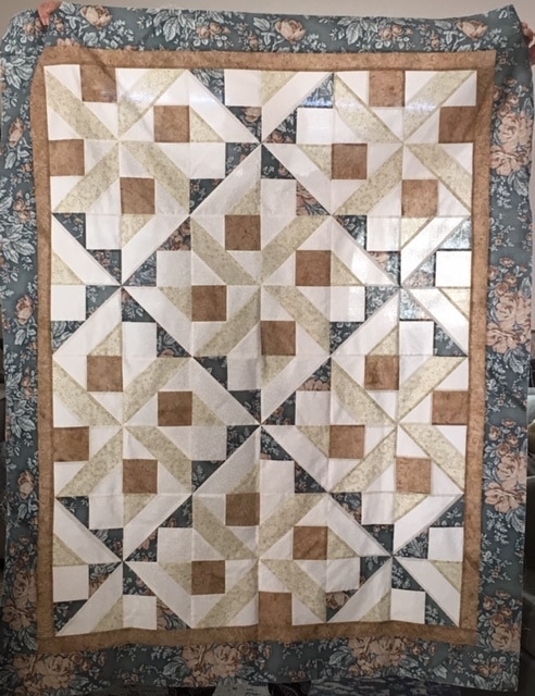 Winter Walk Quilt Made by Polly S
