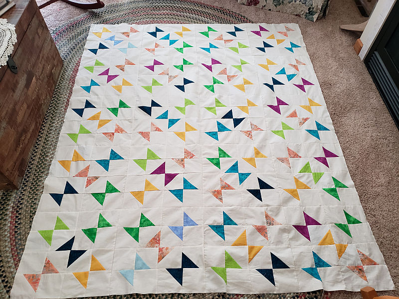 Sweet Simple quilt made by Dawn