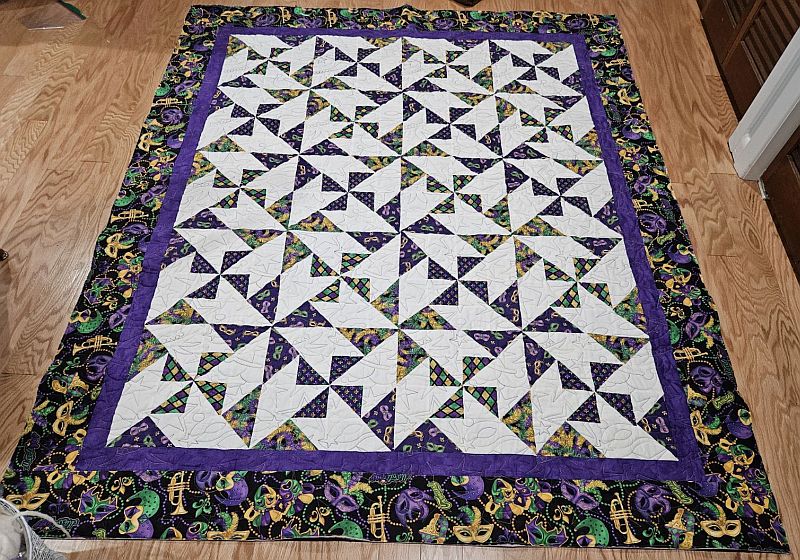 Finished Mardi Gras Magic Quilt by Linda