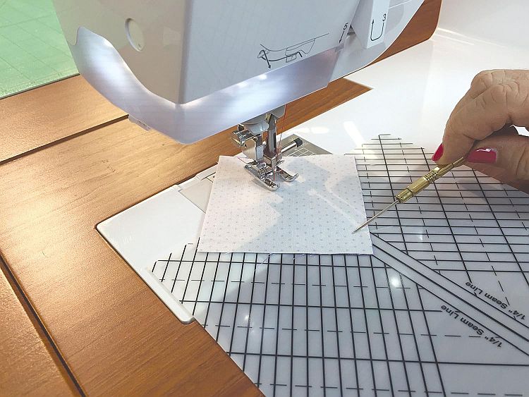 sew-straight-sewing